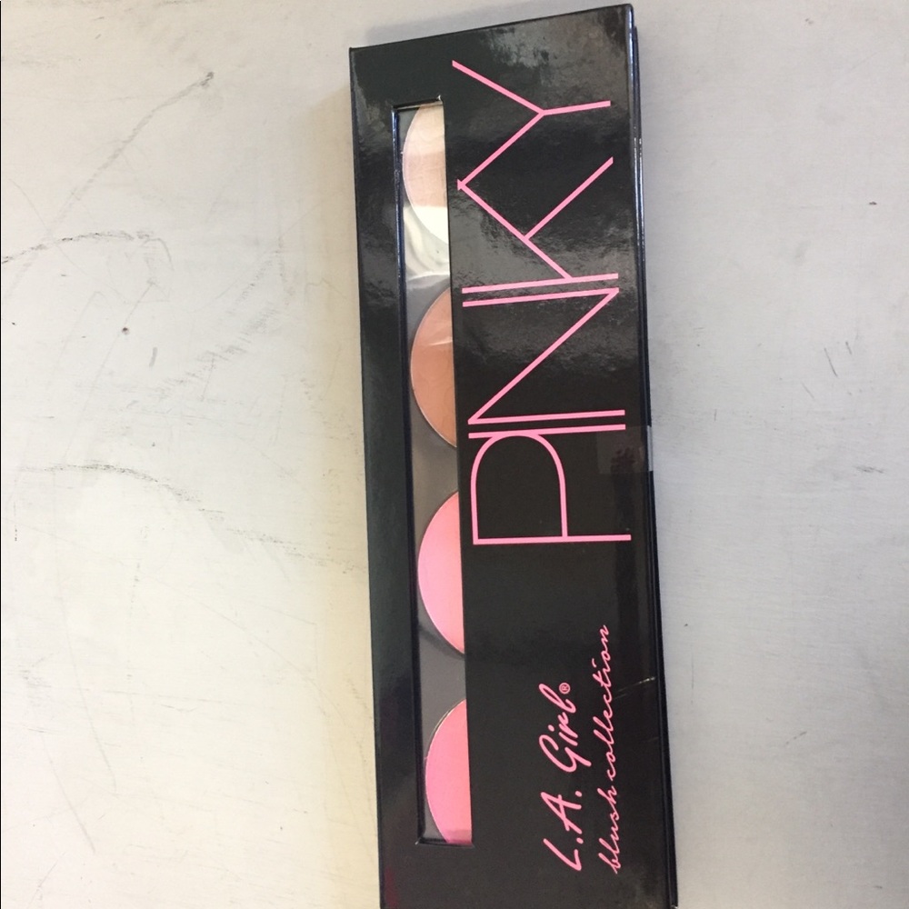 Blush bronzer and highlight !!